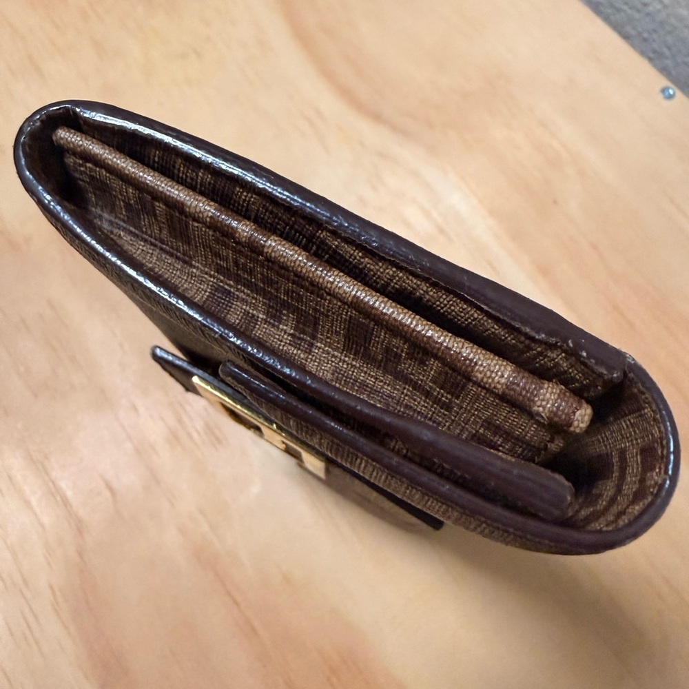 Fendi Monogram Brown Wallet with Gold Accent - Picture 4 of 15